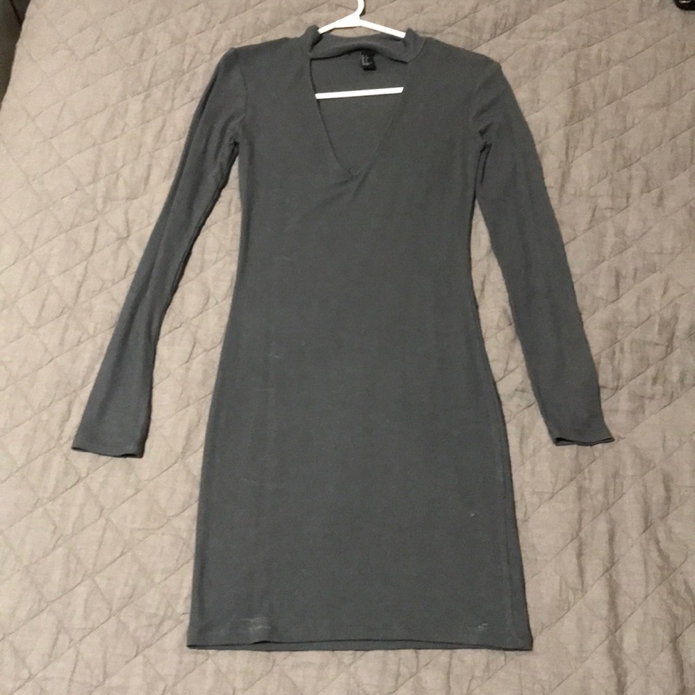 Long sleeve dark blue/grey dress